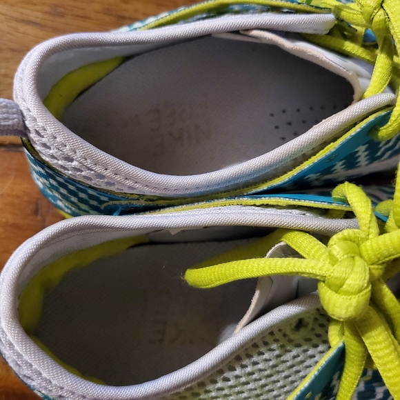 Nike Women's Free 5.0 TR Fit 4 PRT - Picture 9 of 11